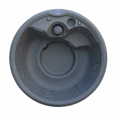 홀리데이 하우스 온수 욕조